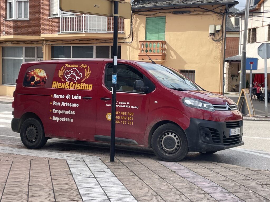 camino flamingo flock hike